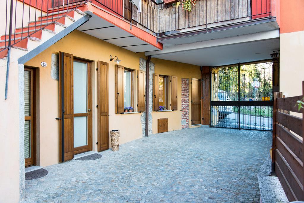 Casa Corte Alla Rocca Arona Exterior foto